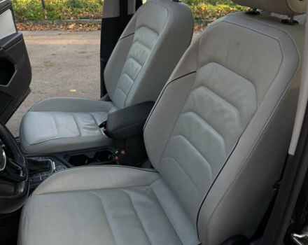 Черный Фольксваген Тигуан, объемом двигателя 1.98 л и пробегом 145 тыс. км за 19200 $, фото 18 на Automoto.ua