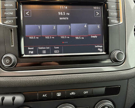 Черный Фольксваген Тигуан, объемом двигателя 2 л и пробегом 95 тыс. км за 14499 $, фото 41 на Automoto.ua