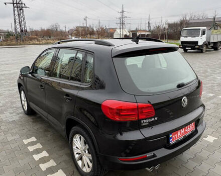 Черный Фольксваген Тигуан, объемом двигателя 2 л и пробегом 95 тыс. км за 14499 $, фото 15 на Automoto.ua