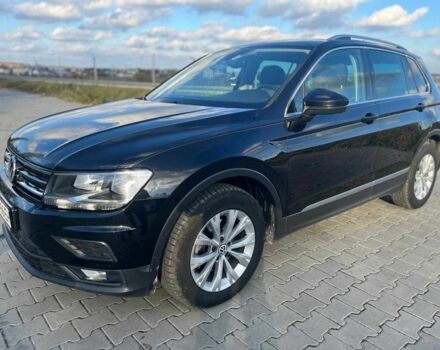 Черный Фольксваген Тигуан, объемом двигателя 2 л и пробегом 300 тыс. км за 17000 $, фото 12 на Automoto.ua