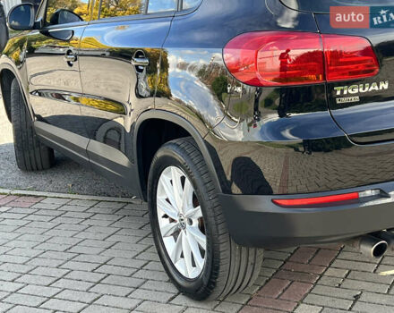 Черный Фольксваген Тигуан, объемом двигателя 1.98 л и пробегом 97 тыс. км за 12500 $, фото 5 на Automoto.ua