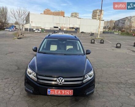 Черный Фольксваген Тигуан, объемом двигателя 2 л и пробегом 188 тыс. км за 14500 $, фото 2 на Automoto.ua