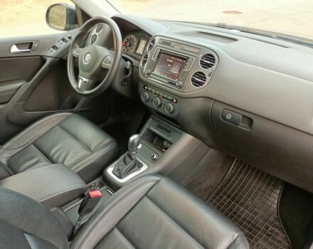 Черный Фольксваген Тигуан, объемом двигателя 2 л и пробегом 82 тыс. км за 9000 $, фото 15 на Automoto.ua