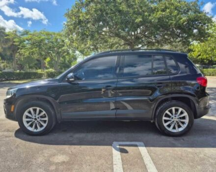 Черный Фольксваген Тигуан, объемом двигателя 2 л и пробегом 55 тыс. км за 17000 $, фото 5 на Automoto.ua