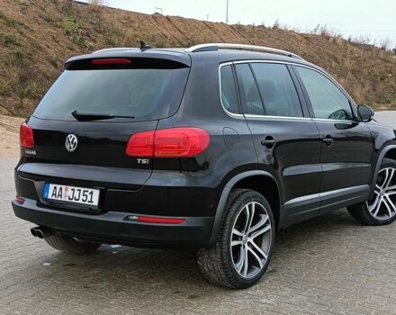 Черный Фольксваген Тигуан, объемом двигателя 2 л и пробегом 82 тыс. км за 9000 $, фото 2 на Automoto.ua