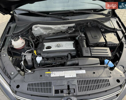 Черный Фольксваген Тигуан, объемом двигателя 2 л и пробегом 104 тыс. км за 14900 $, фото 25 на Automoto.ua