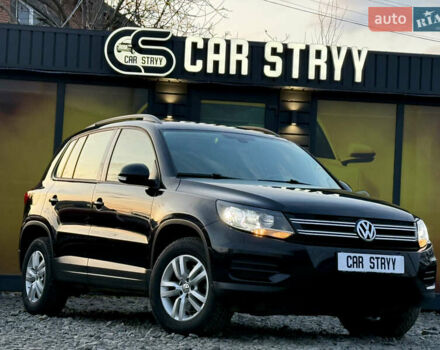 Черный Фольксваген Тигуан, объемом двигателя 2 л и пробегом 185 тыс. км за 13999 $, фото 6 на Automoto.ua