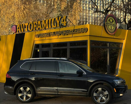 Черный Фольксваген Тигуан, объемом двигателя 1.98 л и пробегом 145 тыс. км за 19200 $, фото 6 на Automoto.ua