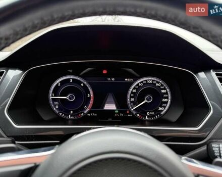 Чорний Фольксваген Тігуан, об'ємом двигуна 1.98 л та пробігом 150 тис. км за 30000 $, фото 7 на Automoto.ua