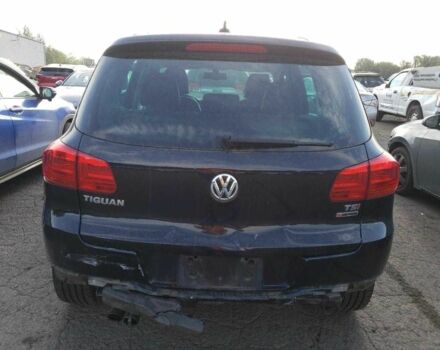 Черный Фольксваген Тигуан, объемом двигателя 2 л и пробегом 118 тыс. км за 2500 $, фото 5 на Automoto.ua