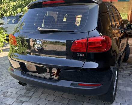 Черный Фольксваген Тигуан, объемом двигателя 1.98 л и пробегом 161 тыс. км за 14300 $, фото 6 на Automoto.ua