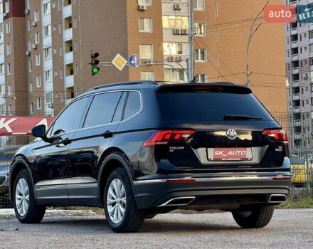 Черный Фольксваген Тигуан, объемом двигателя 1.98 л и пробегом 81 тыс. км за 21500 $, фото 76 на Automoto.ua