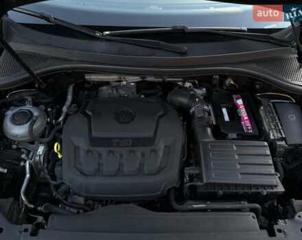 Черный Фольксваген Тигуан, объемом двигателя 1.98 л и пробегом 145 тыс. км за 19200 $, фото 32 на Automoto.ua