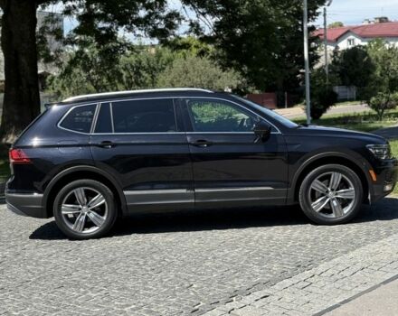 Черный Фольксваген Тигуан, объемом двигателя 2 л и пробегом 145 тыс. км за 19700 $, фото 5 на Automoto.ua