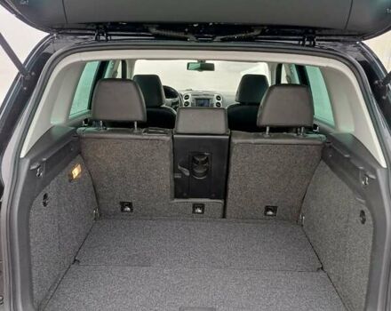 Черный Фольксваген Тигуан, объемом двигателя 1.98 л и пробегом 120 тыс. км за 14700 $, фото 11 на Automoto.ua