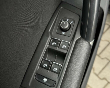 Чорний Фольксваген Тігуан, об'ємом двигуна 1.98 л та пробігом 151 тис. км за 24900 $, фото 28 на Automoto.ua