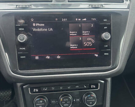 Черный Фольксваген Тигуан, объемом двигателя 1.97 л и пробегом 235 тыс. км за 21000 $, фото 9 на Automoto.ua