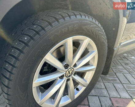 Черный Фольксваген Тигуан, объемом двигателя 2 л и пробегом 100 тыс. км за 13950 $, фото 11 на Automoto.ua