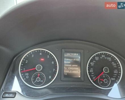 Чорний Фольксваген Тігуан, об'ємом двигуна 1.98 л та пробігом 117 тис. км за 17890 $, фото 8 на Automoto.ua