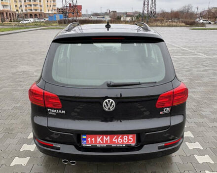 Черный Фольксваген Тигуан, объемом двигателя 2 л и пробегом 95 тыс. км за 14499 $, фото 14 на Automoto.ua