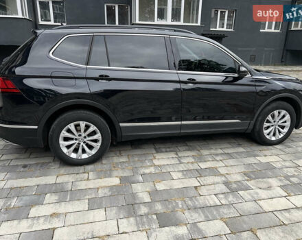 Черный Фольксваген Тигуан, объемом двигателя 1.98 л и пробегом 135 тыс. км за 20700 $, фото 5 на Automoto.ua