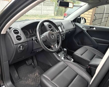 Черный Фольксваген Тигуан, объемом двигателя 2 л и пробегом 143 тыс. км за 12999 $, фото 8 на Automoto.ua