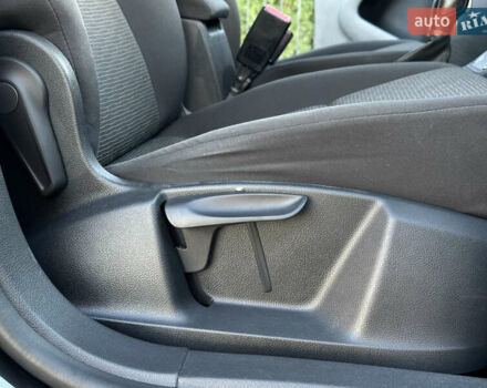 Черный Фольксваген Тигуан, объемом двигателя 2 л и пробегом 100 тыс. км за 14200 $, фото 45 на Automoto.ua