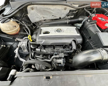 Черный Фольксваген Тигуан, объемом двигателя 2 л и пробегом 175 тыс. км за 12333 $, фото 71 на Automoto.ua