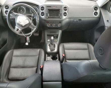 Черный Фольксваген Тигуан, объемом двигателя 2 л и пробегом 241 тыс. км за 8200 $, фото 7 на Automoto.ua