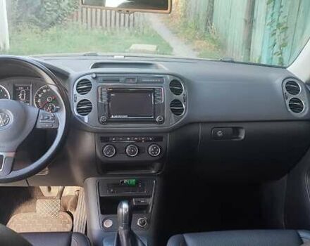 Черный Фольксваген Тигуан, объемом двигателя 1.98 л и пробегом 66 тыс. км за 16500 $, фото 4 на Automoto.ua