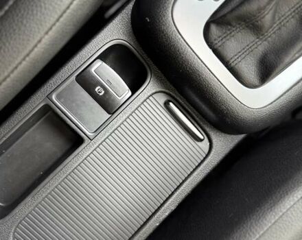 Черный Фольксваген Тигуан, объемом двигателя 1.98 л и пробегом 122 тыс. км за 14900 $, фото 53 на Automoto.ua