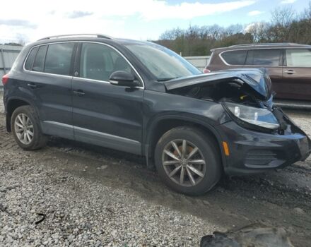 Черный Фольксваген Тигуан, объемом двигателя 2 л и пробегом 241 тыс. км за 8200 $, фото 2 на Automoto.ua