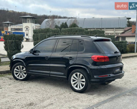 Черный Фольксваген Тигуан, объемом двигателя 1.98 л и пробегом 85 тыс. км за 15999 $, фото 2 на Automoto.ua