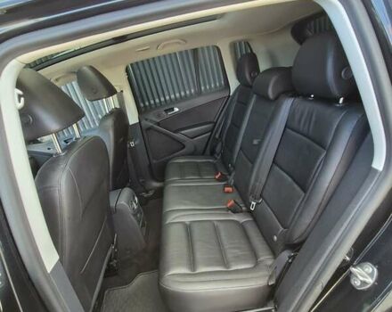 Чорний Фольксваген Тігуан, об'ємом двигуна 1.98 л та пробігом 117 тис. км за 17890 $, фото 51 на Automoto.ua