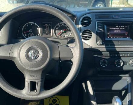 Чорний Фольксваген Тігуан, об'ємом двигуна 2 л та пробігом 142 тис. км за 12200 $, фото 11 на Automoto.ua