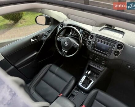 Черный Фольксваген Тигуан, объемом двигателя 1.98 л и пробегом 122 тыс. км за 14900 $, фото 2 на Automoto.ua