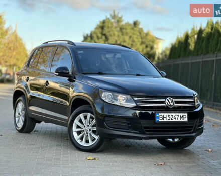 Черный Фольксваген Тигуан, объемом двигателя 2 л и пробегом 100 тыс. км за 14200 $, фото 14 на Automoto.ua
