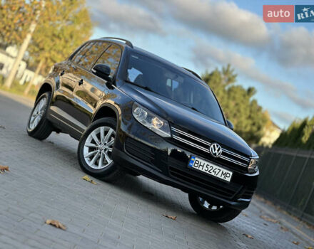 Черный Фольксваген Тигуан, объемом двигателя 2 л и пробегом 100 тыс. км за 14200 $, фото 13 на Automoto.ua