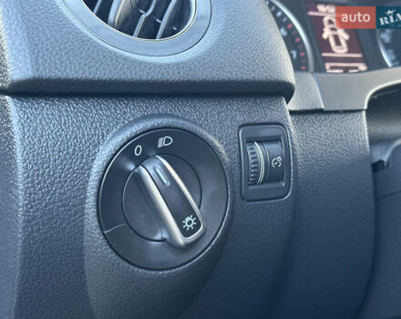 Черный Фольксваген Тигуан, объемом двигателя 2 л и пробегом 100 тыс. км за 14200 $, фото 61 на Automoto.ua