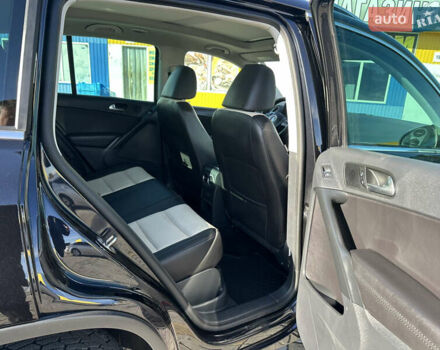 Черный Фольксваген Тигуан, объемом двигателя 2 л и пробегом 100 тыс. км за 13950 $, фото 23 на Automoto.ua