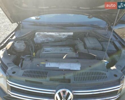 Черный Фольксваген Тигуан, объемом двигателя 2 л и пробегом 80 тыс. км за 1100 $, фото 11 на Automoto.ua