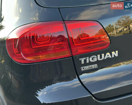 Черный Фольксваген Тигуан, объемом двигателя 2 л и пробегом 100 тыс. км за 14200 $, фото 23 на Automoto.ua
