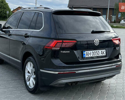 Черный Фольксваген Тигуан, объемом двигателя 1.97 л и пробегом 250 тыс. км за 23500 $, фото 18 на Automoto.ua
