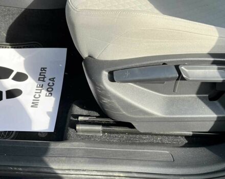 Чорний Фольксваген Тігуан, об'ємом двигуна 2 л та пробігом 42 тис. км за 17000 $, фото 19 на Automoto.ua