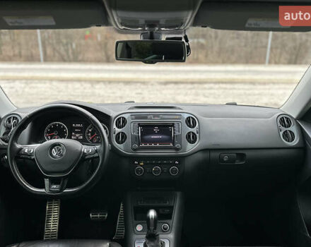 Черный Фольксваген Тигуан, объемом двигателя 1.98 л и пробегом 85 тыс. км за 15999 $, фото 19 на Automoto.ua