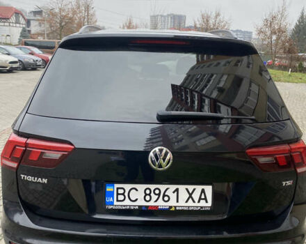 Черный Фольксваген Тигуан, объемом двигателя 1.98 л и пробегом 199 тыс. км за 15850 $, фото 4 на Automoto.ua