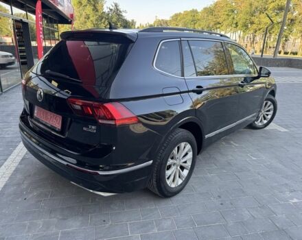 Черный Фольксваген Тигуан, объемом двигателя 2 л и пробегом 173 тыс. км за 16400 $, фото 7 на Automoto.ua