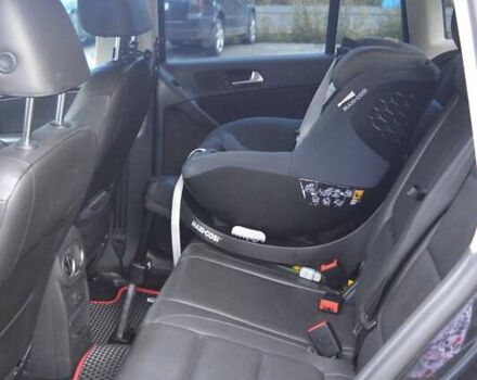 Черный Фольксваген Тигуан, объемом двигателя 1.98 л и пробегом 166 тыс. км за 15000 $, фото 15 на Automoto.ua