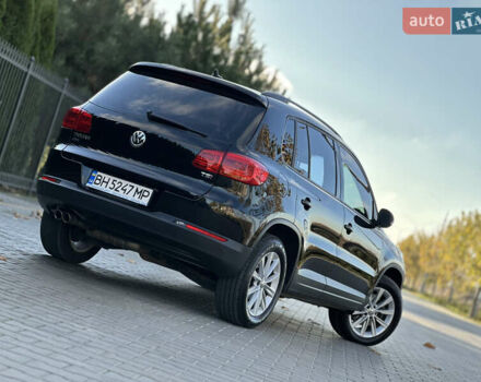 Черный Фольксваген Тигуан, объемом двигателя 2 л и пробегом 100 тыс. км за 14200 $, фото 10 на Automoto.ua