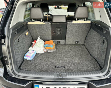 Черный Фольксваген Тигуан, объемом двигателя 2 л и пробегом 175 тыс. км за 12333 $, фото 32 на Automoto.ua